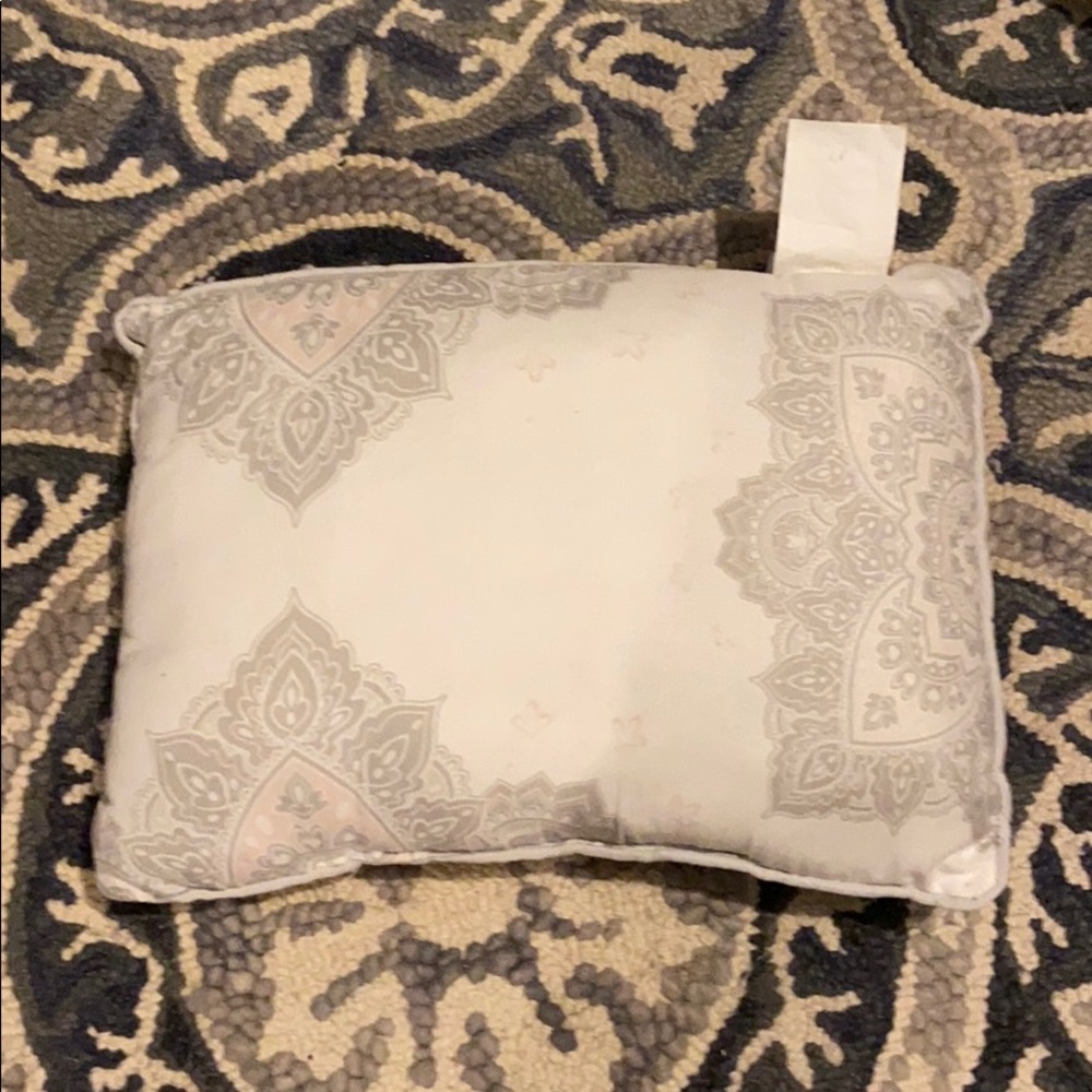 pillow